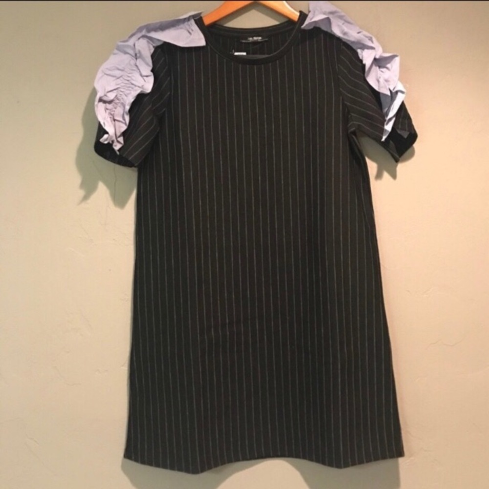 🔥ZARA PINSTRIPE DRESS WITH RUFFLES🔥 - Picture 6 of 8